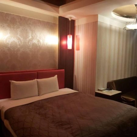 Chateau Motel Гаосюн Екстер'єр фото