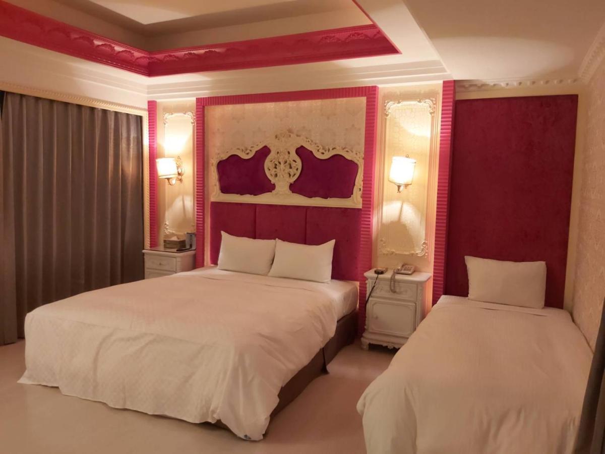 Chateau Motel Гаосюн Екстер'єр фото